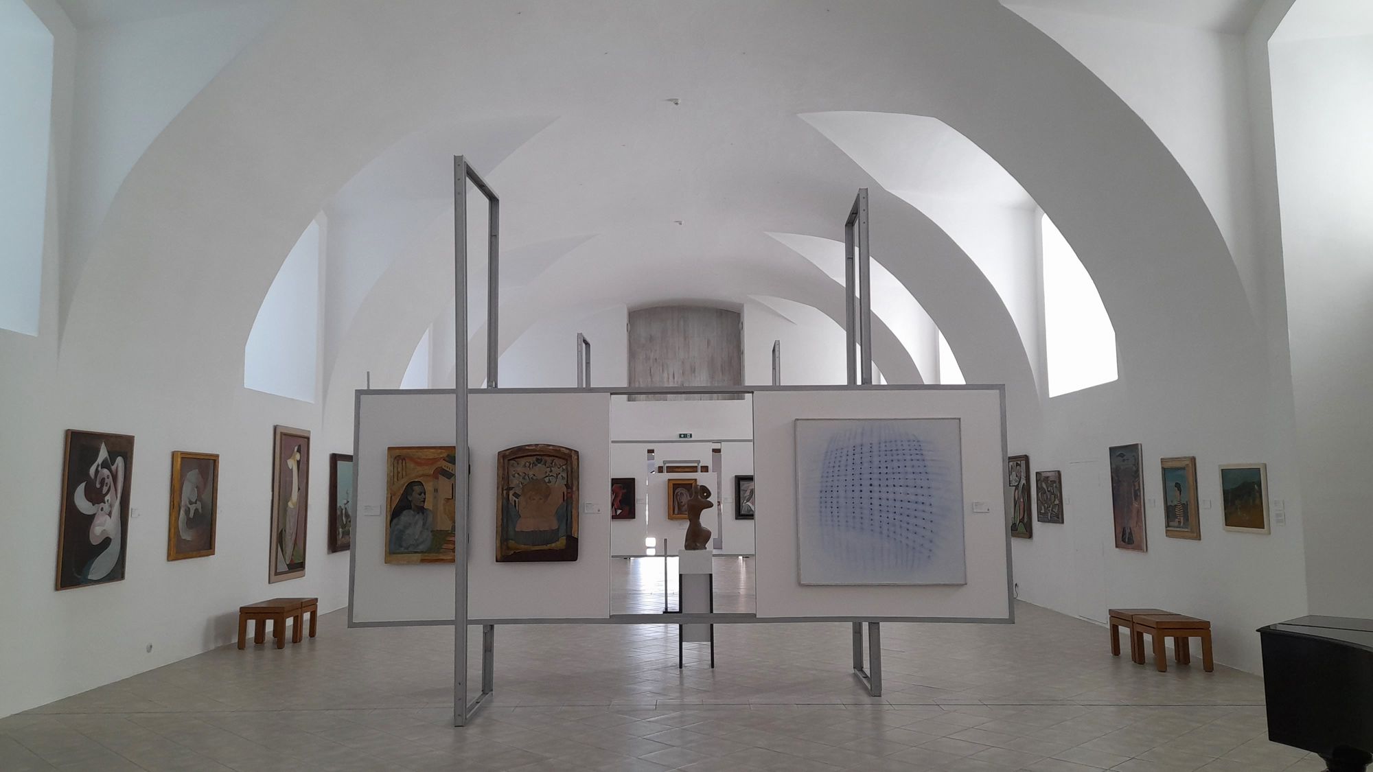 Roudnická galerie po rekonstrukci opět otevřela a to hned dvěma výstavami